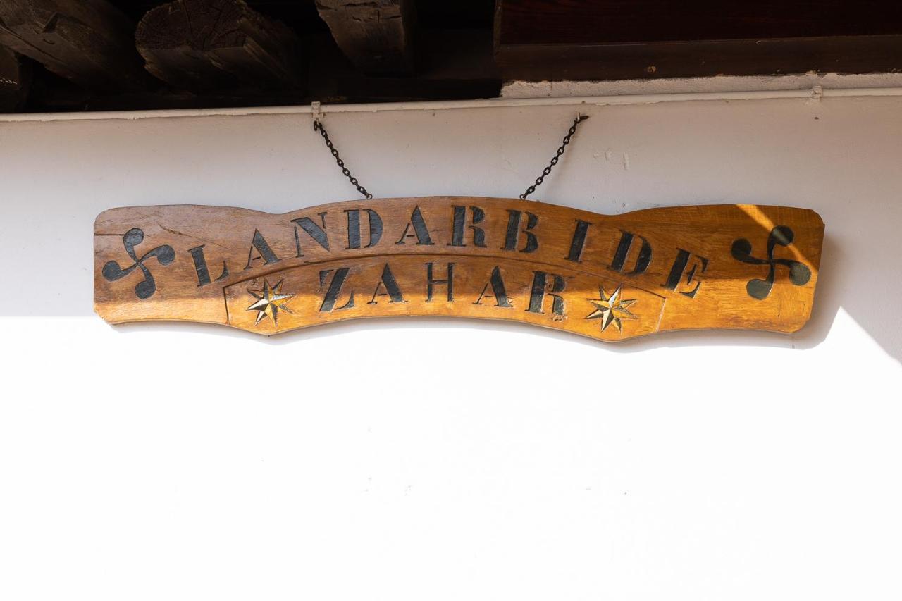 Agroturismo Landarbide Zahar Aia Luaran gambar